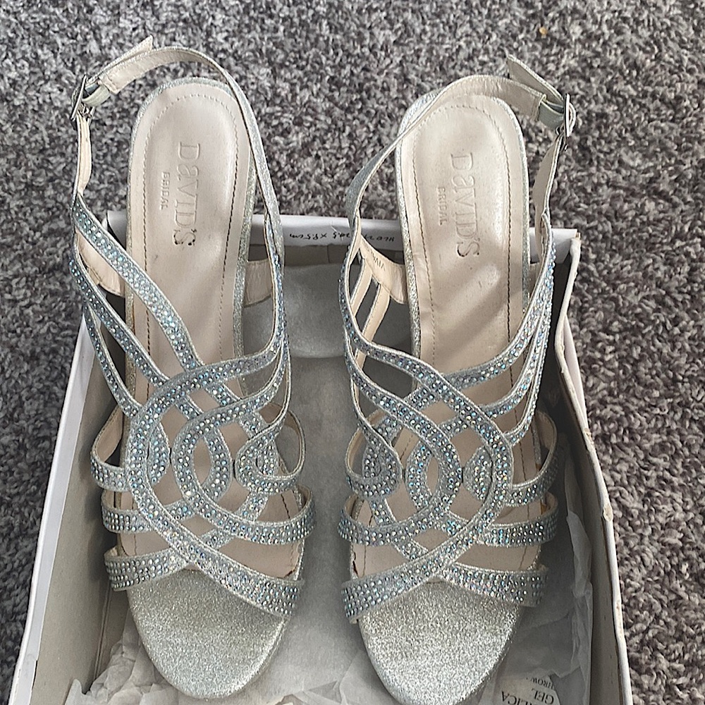 David’s Bridal Shoes. Heels. Perfect for any wedding. Worn once.